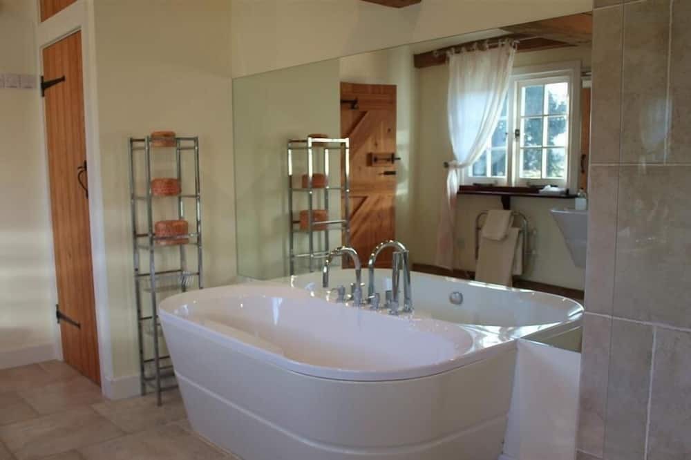 Photo of Bathroom in Romsey