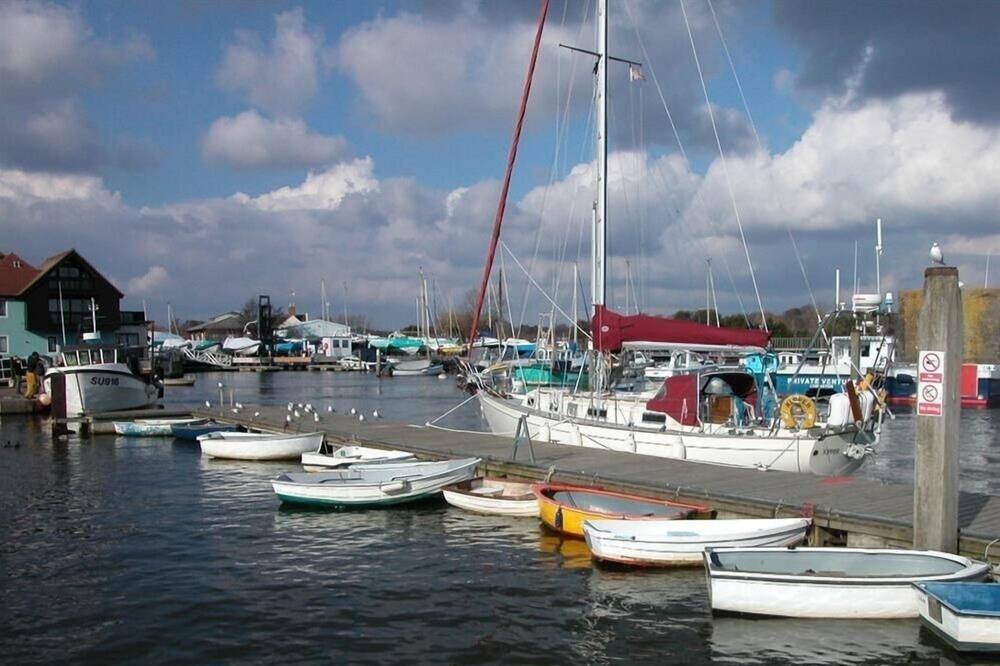 Photo of Outdoor in Romsey