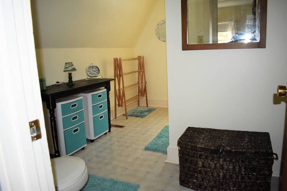 Photo of Bathroom in Weston