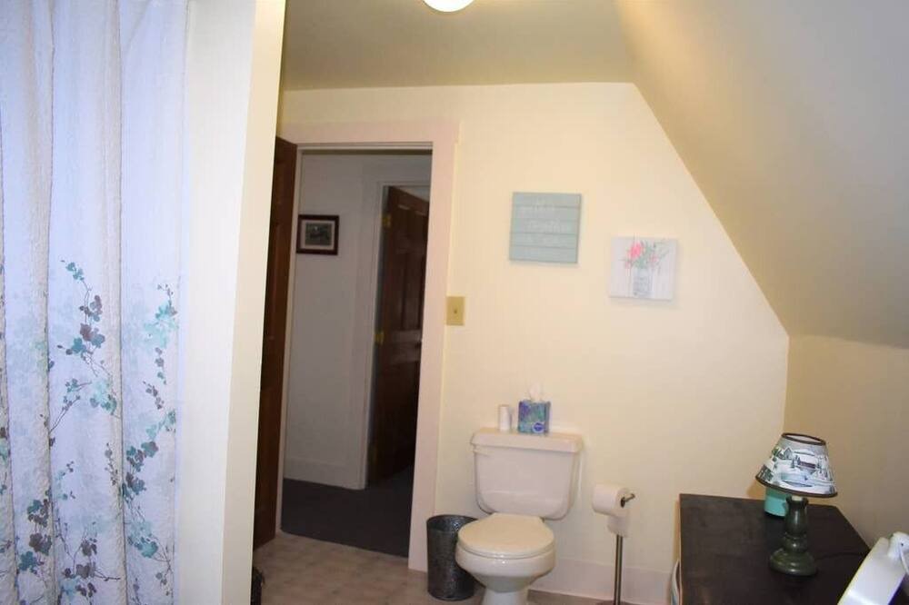 Photo of Bathroom in Weston