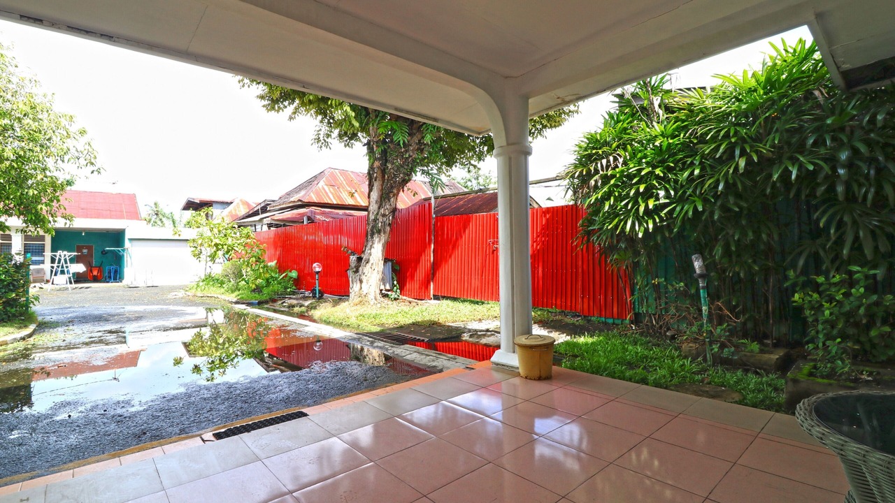 Photo of Patio Balcony in Banjarmasin