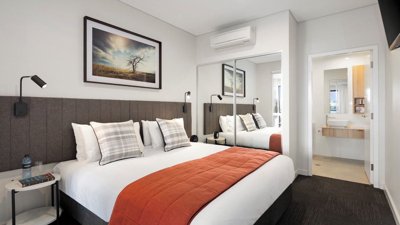 Photo of Bedroom in Orange