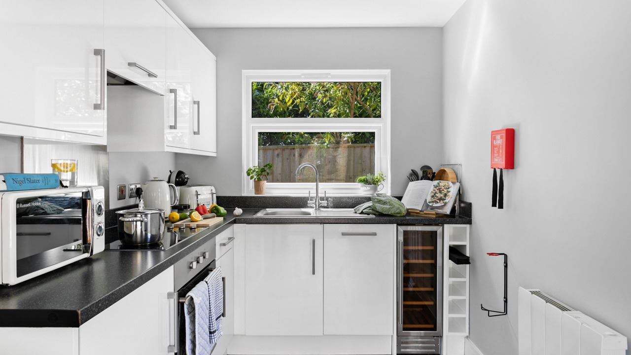 Photo of Bathroom in Teignmouth