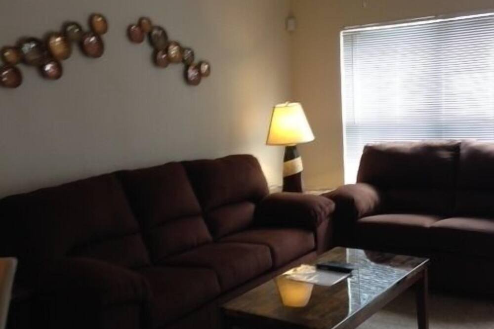 Photo of Bedroom in Venetian Bay Villages