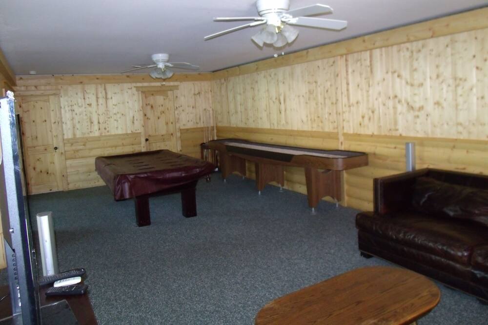 Photo of Bedroom in Copperopolis