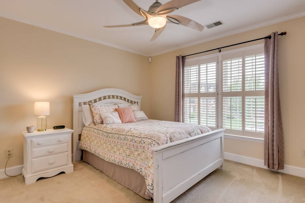 Photo of Bedroom in Augusta