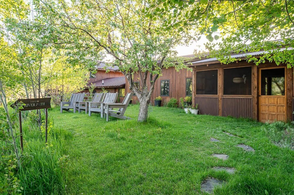 Photo of Others in Pray