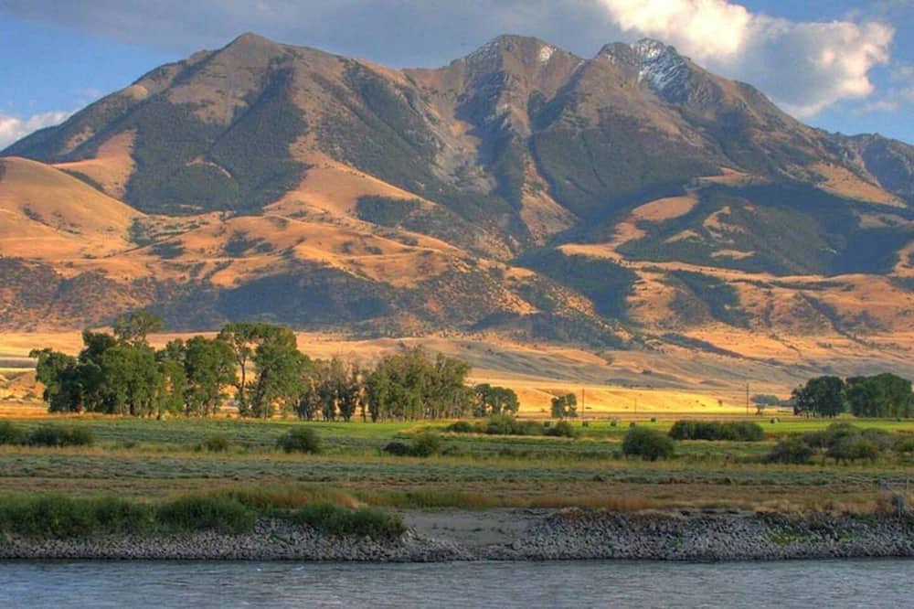 Photo of Others in Pray