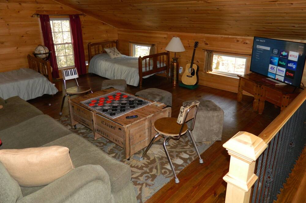 Photo of Others in Dahlonega