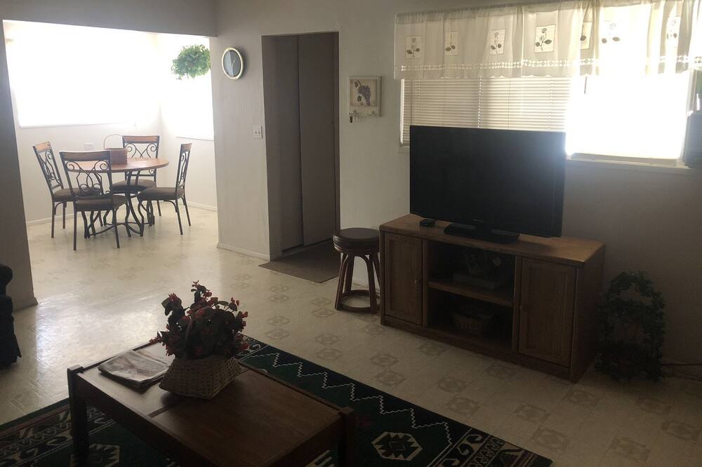 Photo of Livingroom in Tyrone