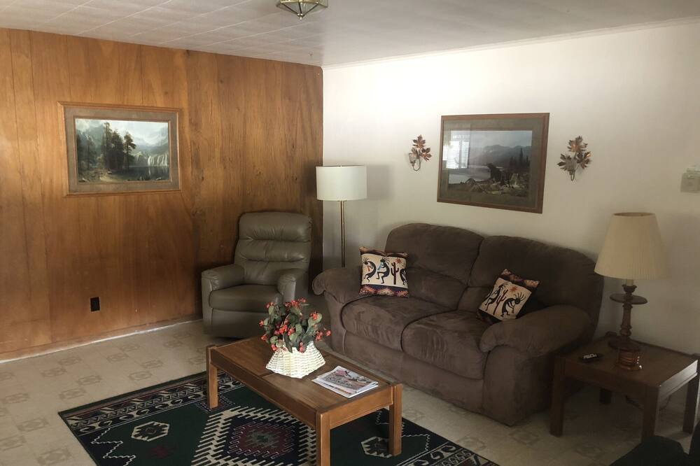 Photo of Livingroom in Tyrone