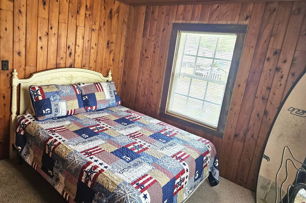 Photo of Bedroom in Elizabethtown