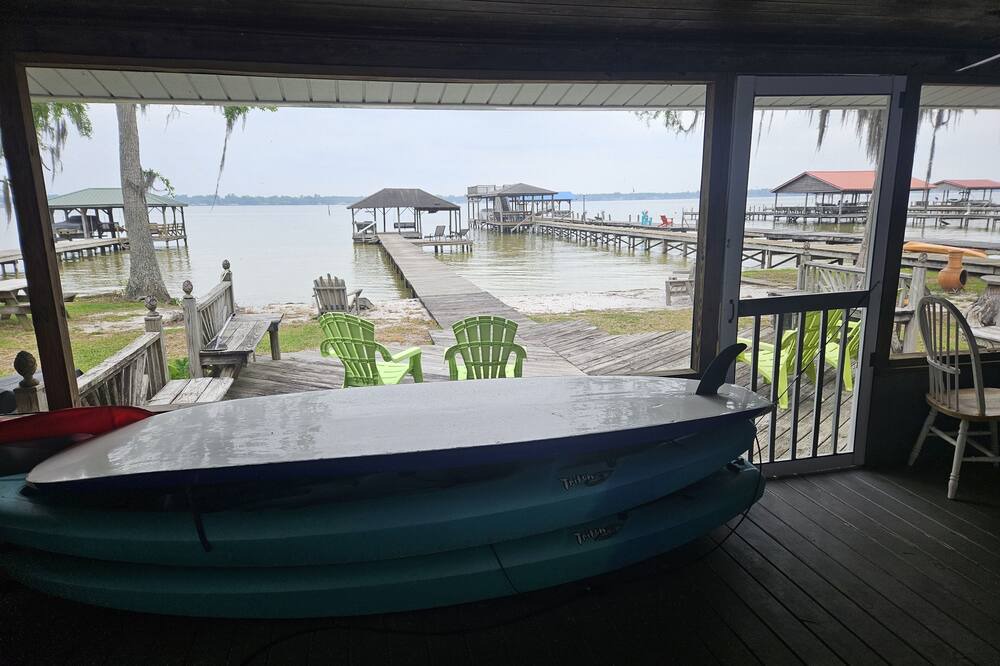 Photo of Outdoor in Elizabethtown