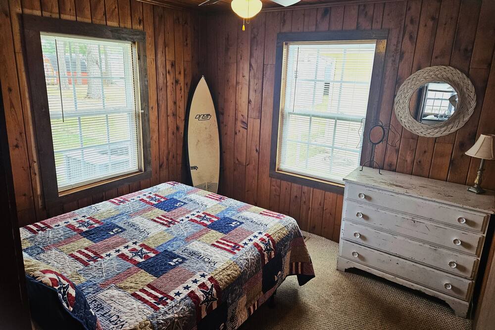 Photo of Bedroom in Elizabethtown