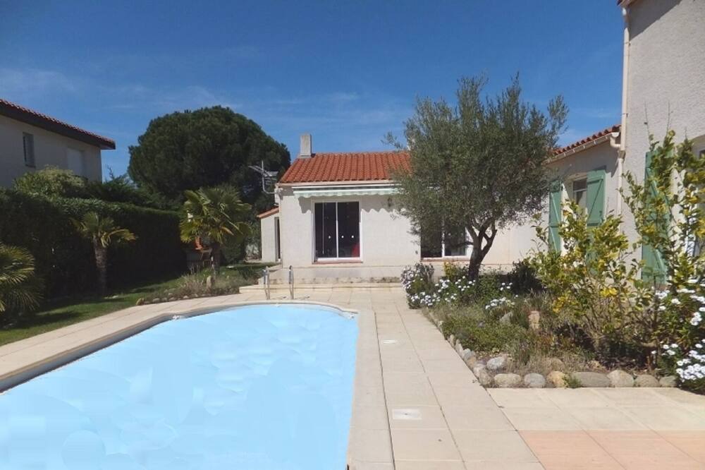 Photo of Outdoor in Brouilla