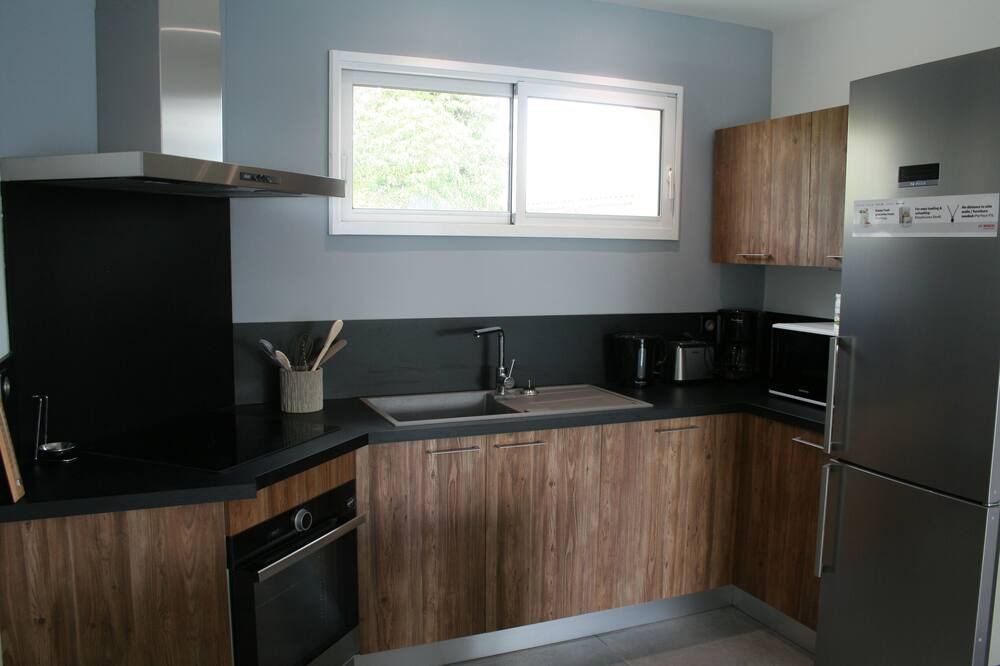 Photo of Kitchen in Saint-Marcel-de-Careiret