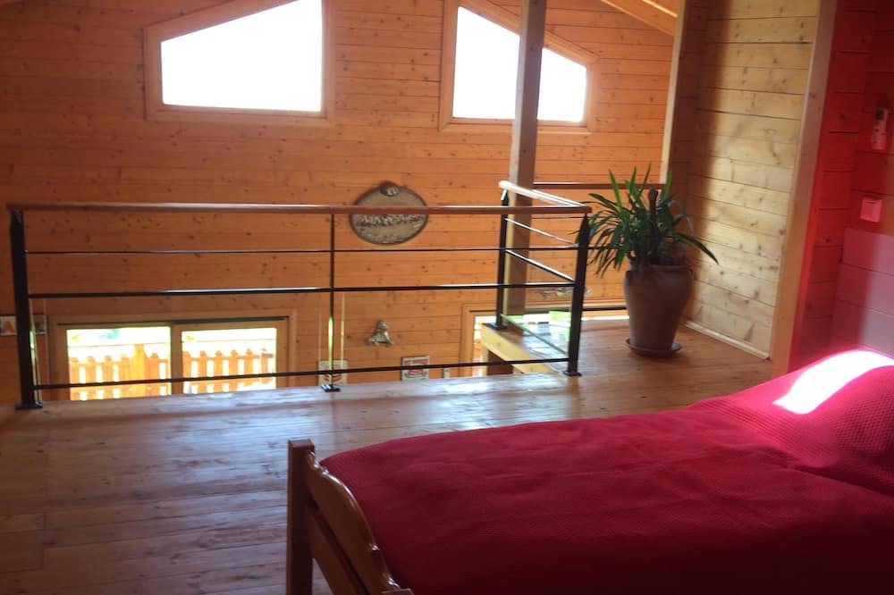 Photo of Others in Saint-Jean-le-Vieux