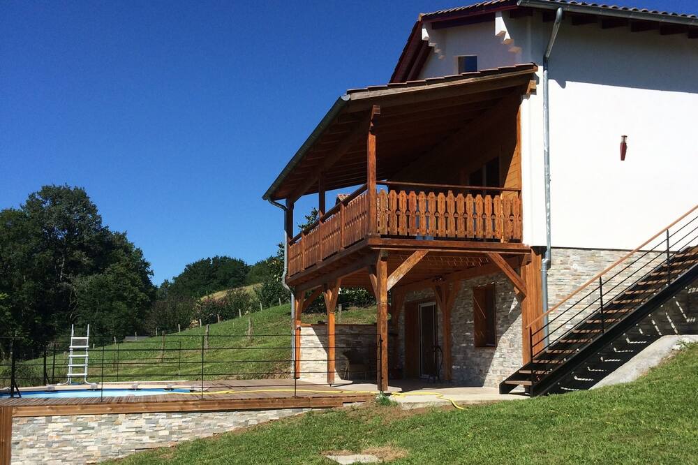 Photo of Others in Saint-Jean-le-Vieux