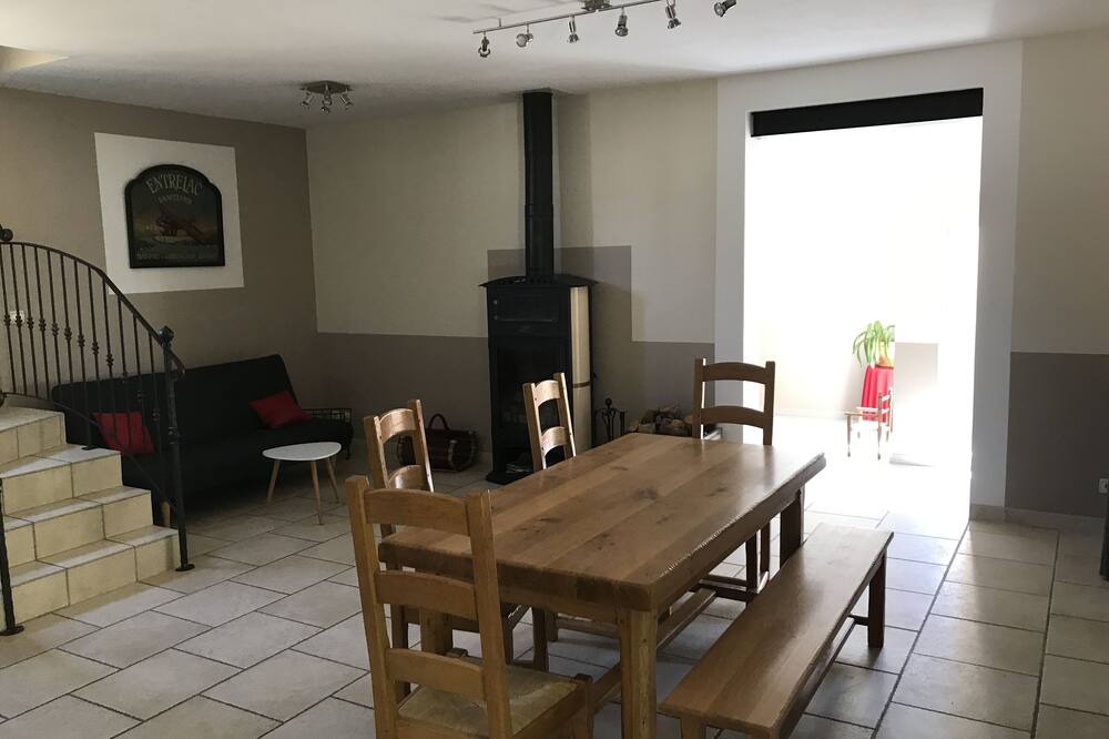 Photo of Kitchen in Lirac
