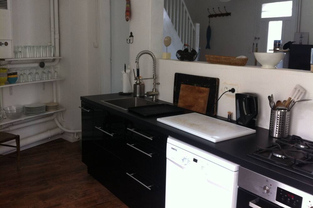 Photo of Kitchen in Le Croisic