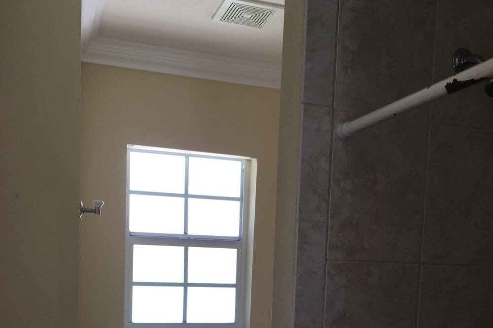 Photo of Bathroom in Sunset Beach