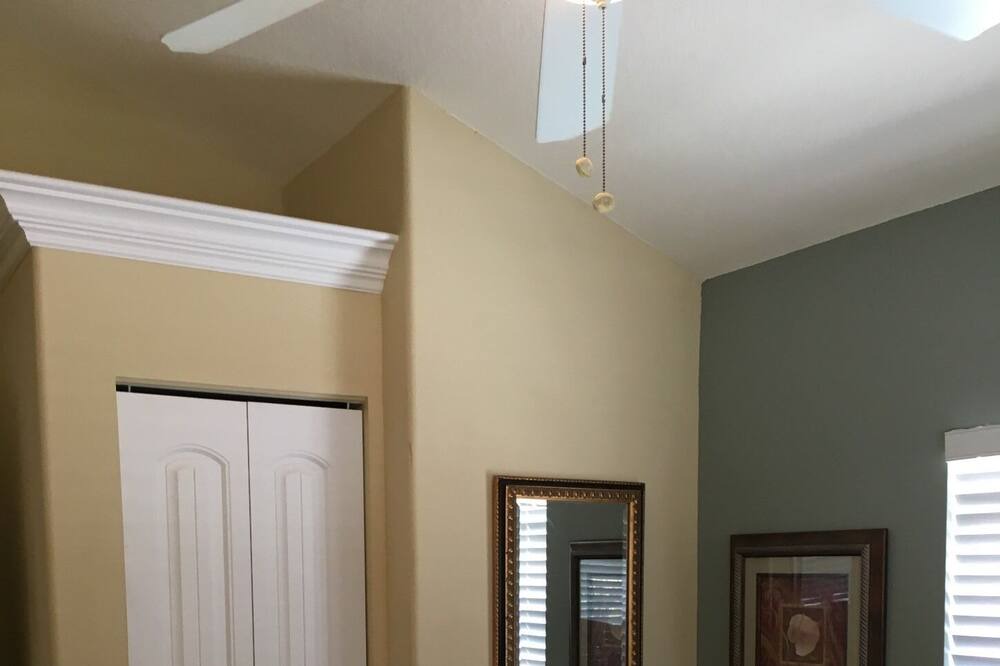 Photo of Bedroom in Sunset Beach