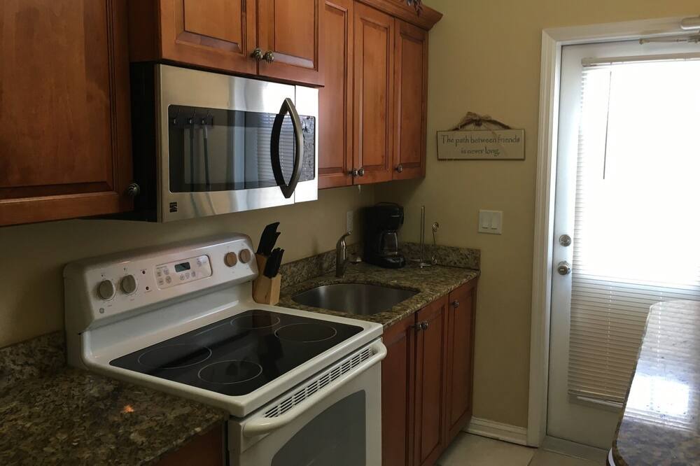 Photo of Kitchen in Sunset Beach