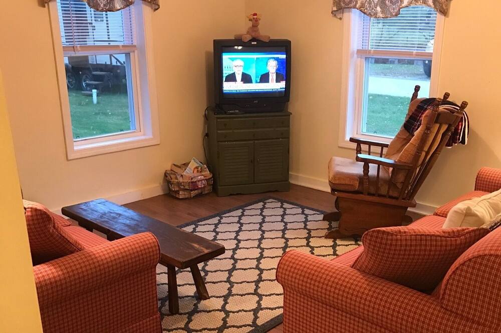Photo of Livingroom in Montgomery Center