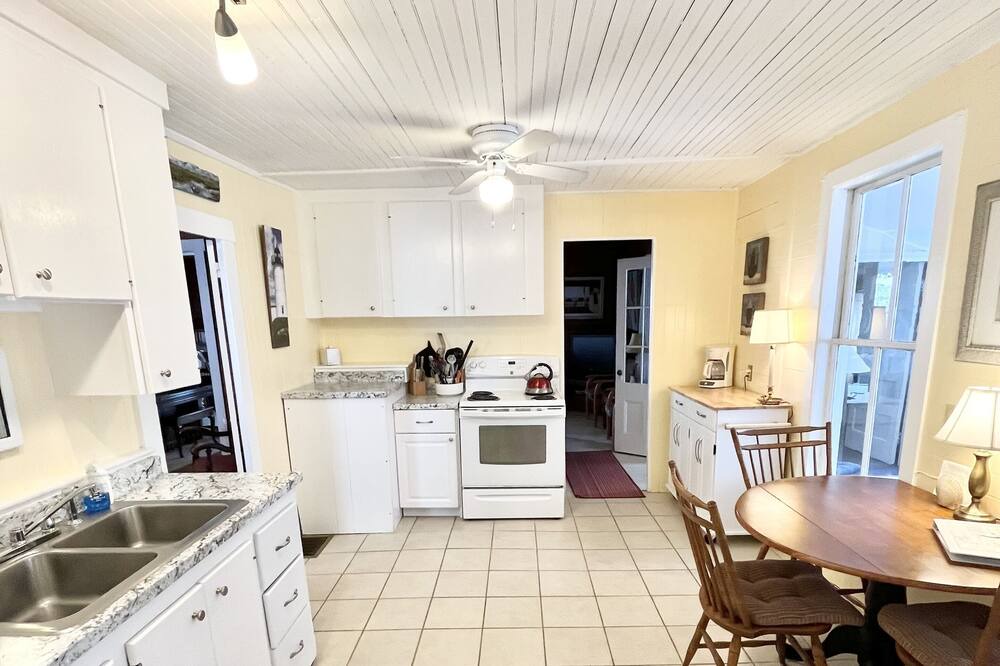 Photo of Kitchen in York Beach