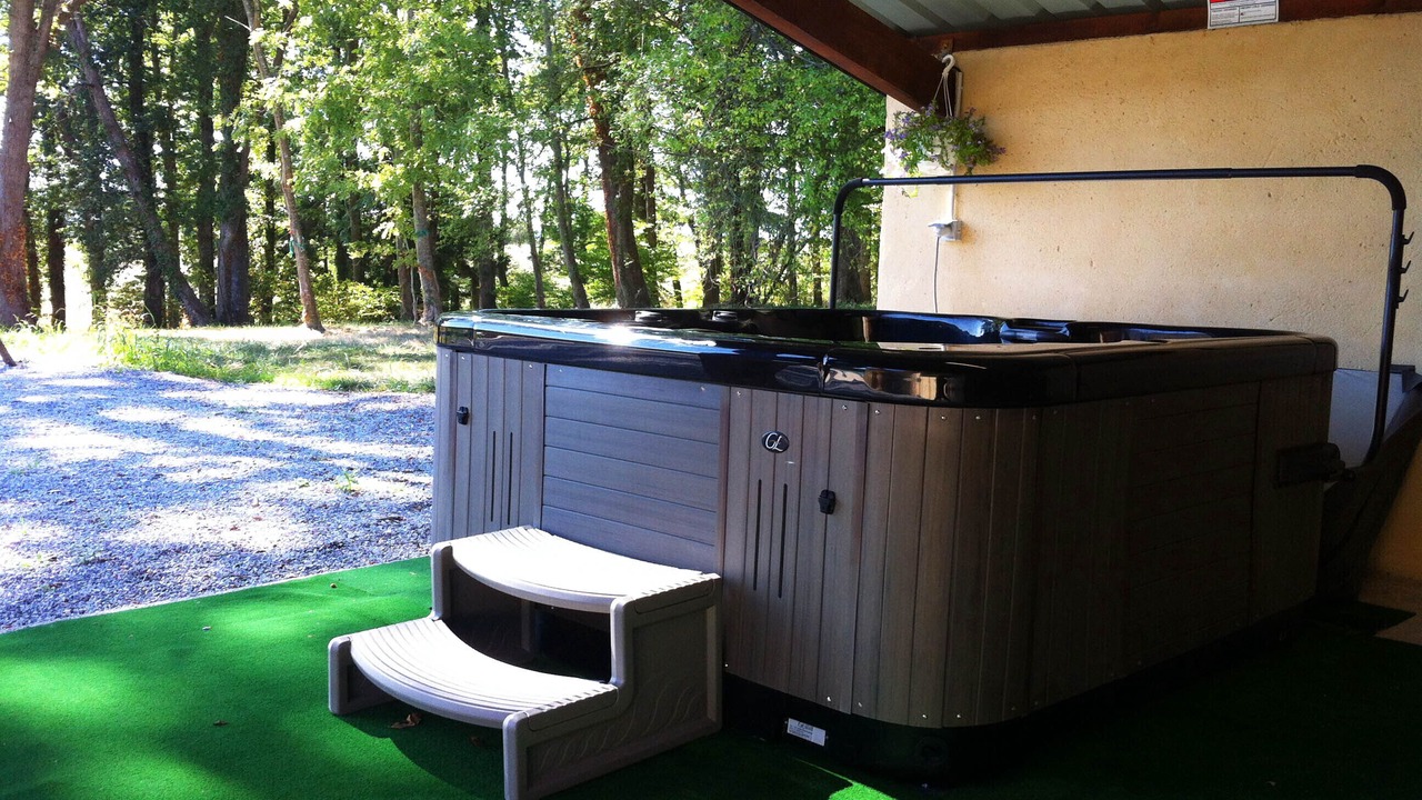 Photo of Outdoor in Ogenne-Camptort