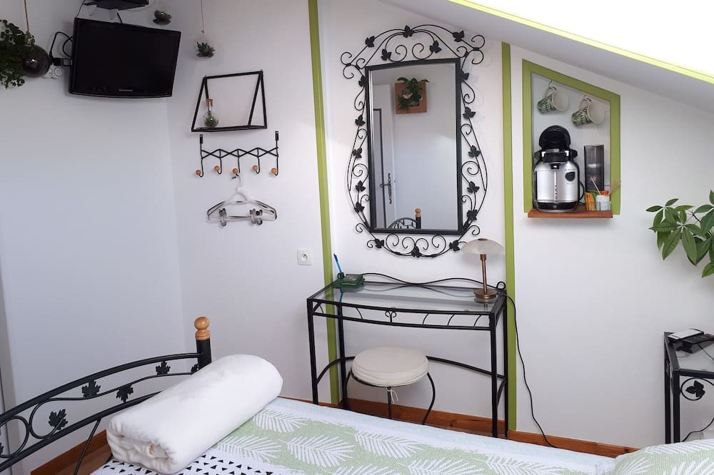 Photo of Bedroom in Venterol