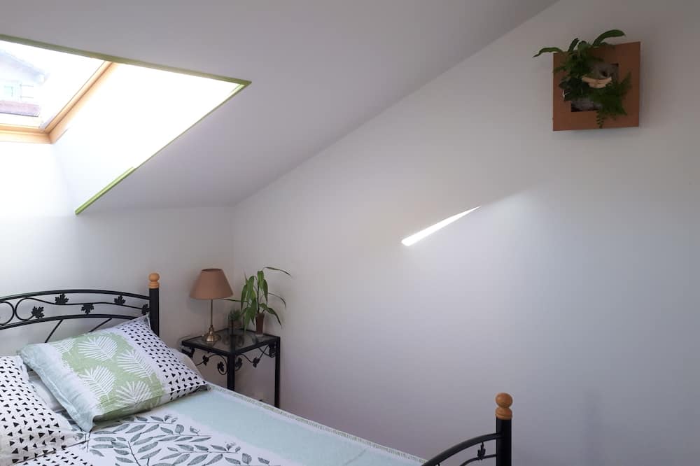 Photo of Bedroom in Venterol