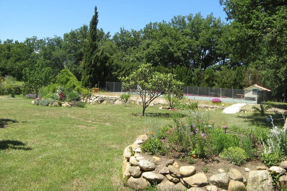 Photo of Outdoor in Saint-Andre