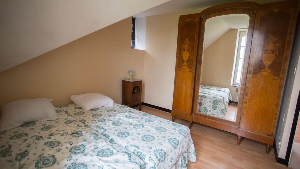 Photo of Others in Angrie