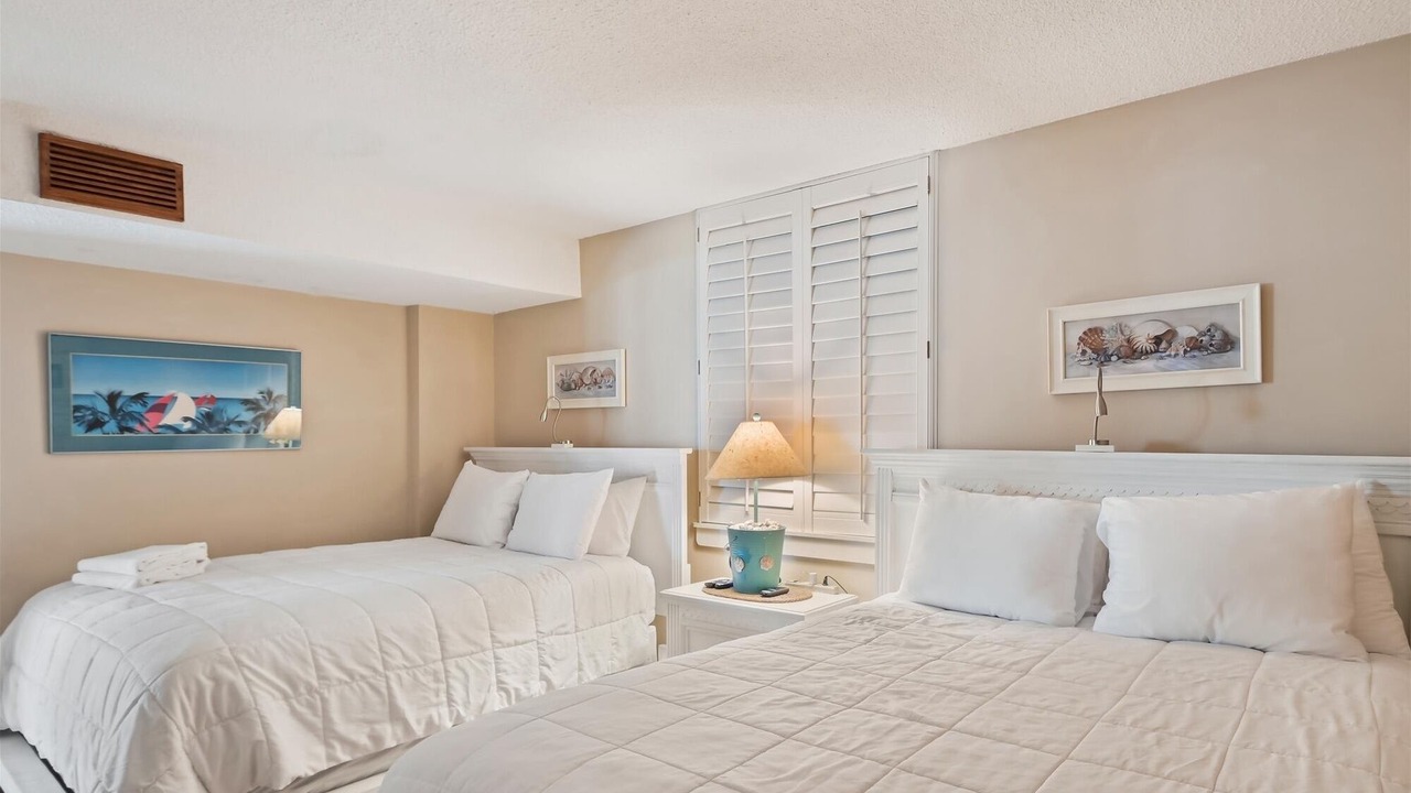 Photo of Others in Holiday Isle