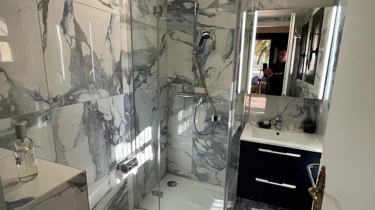 Photo of Bathroom in Saint-Andre