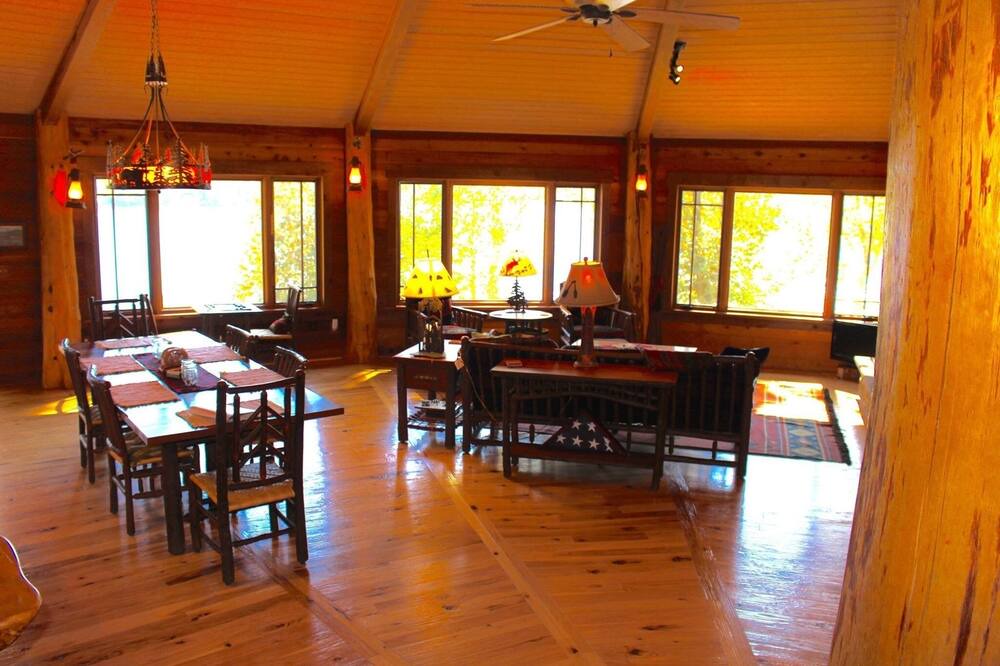 Photo of Outdoor in Long Lake