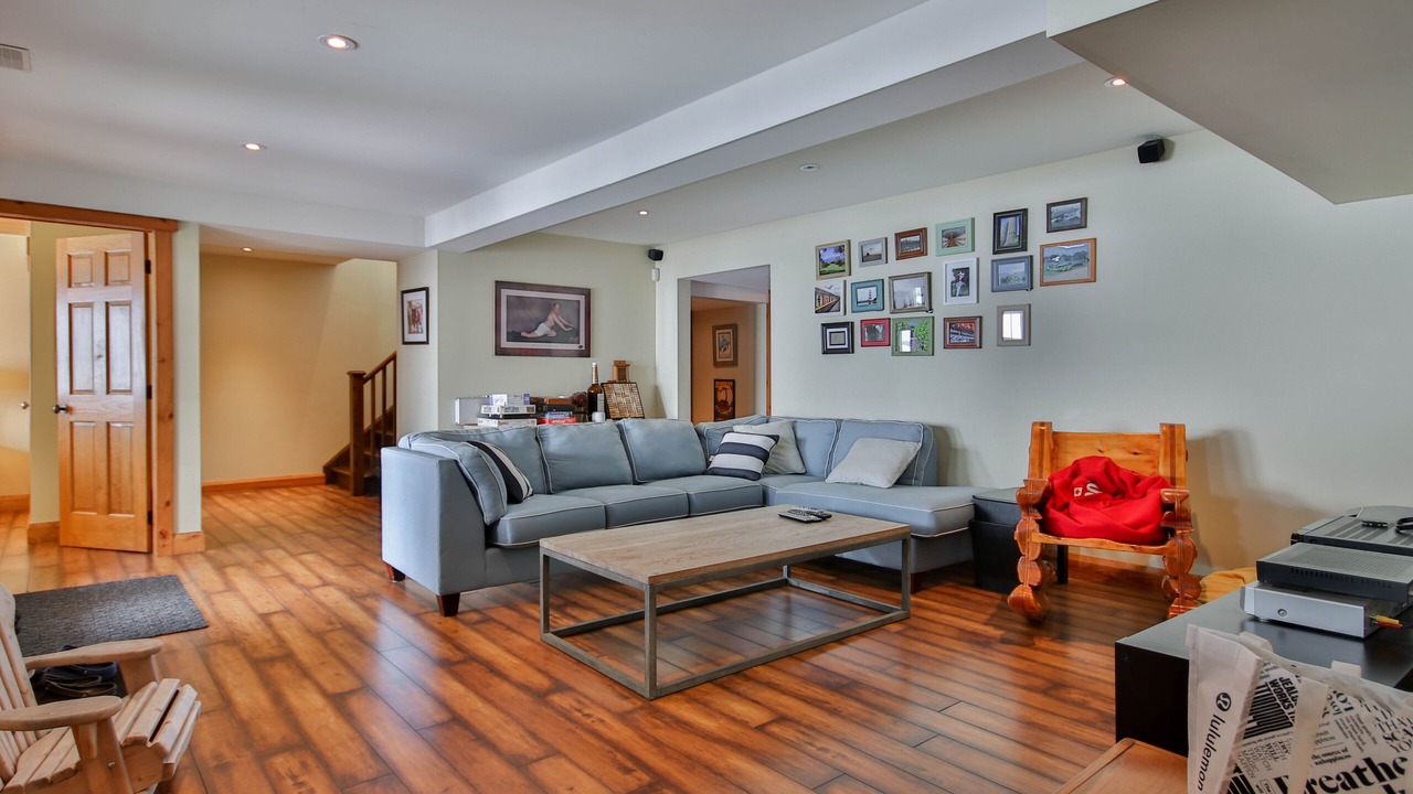 Photo of Livingroom in Ramara