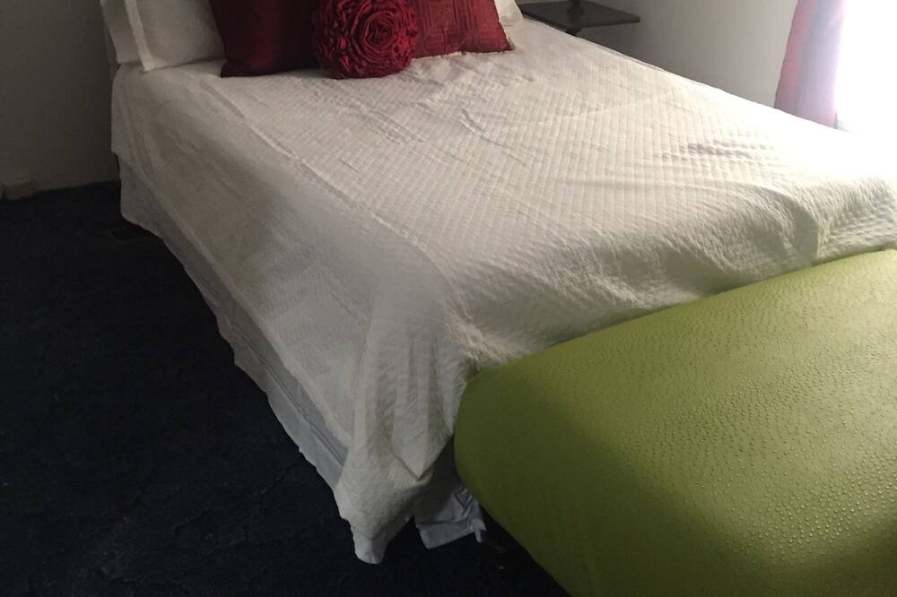 Photo of Others in Warwick