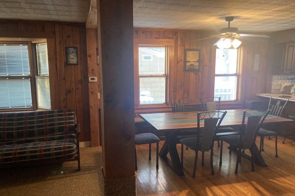 Photo of Livingroom in Honeoye