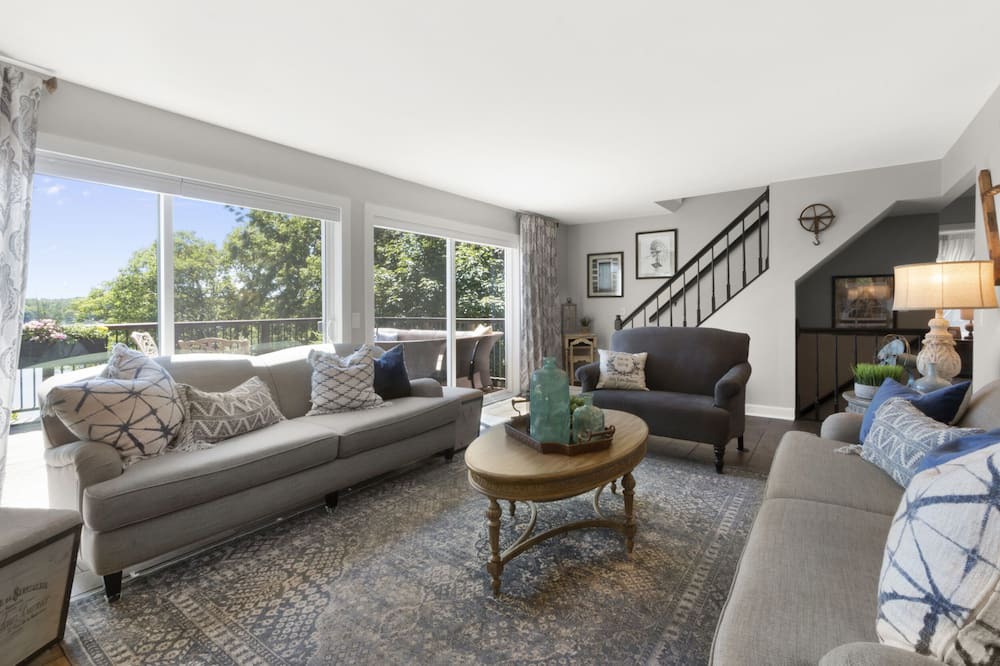 Photo of Bedroom in Twin Lakes
