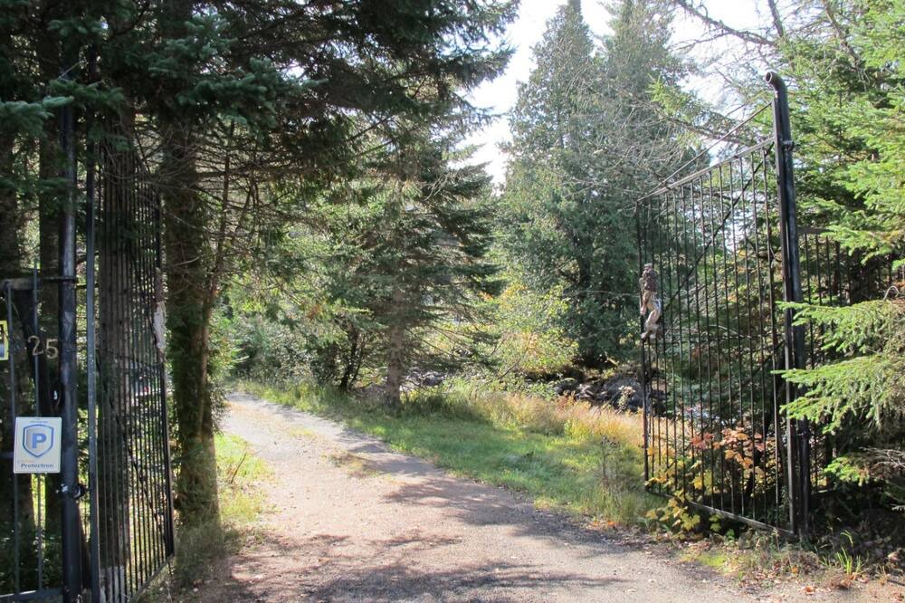 Photo of Others in Sainte-Marguerite-du-Lac-Masson