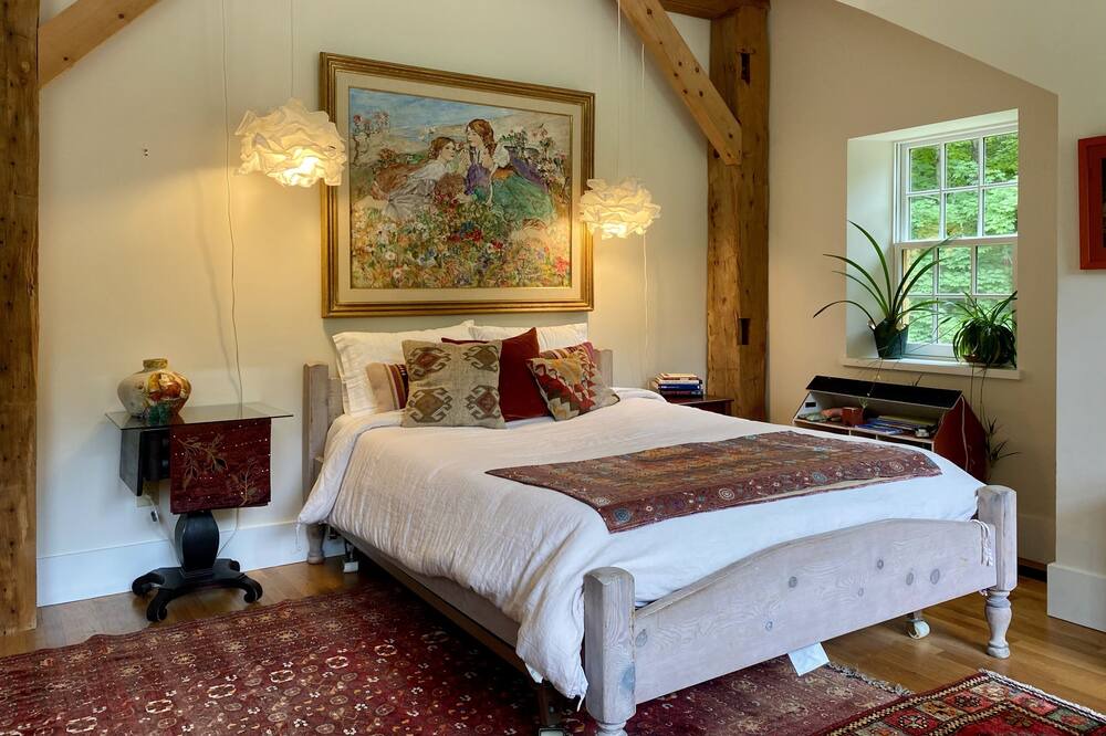 Photo of Others in South Lee