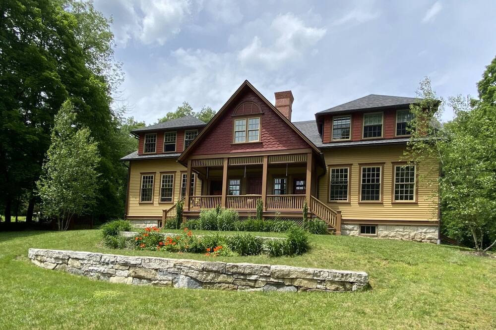 Photo of Others in South Lee