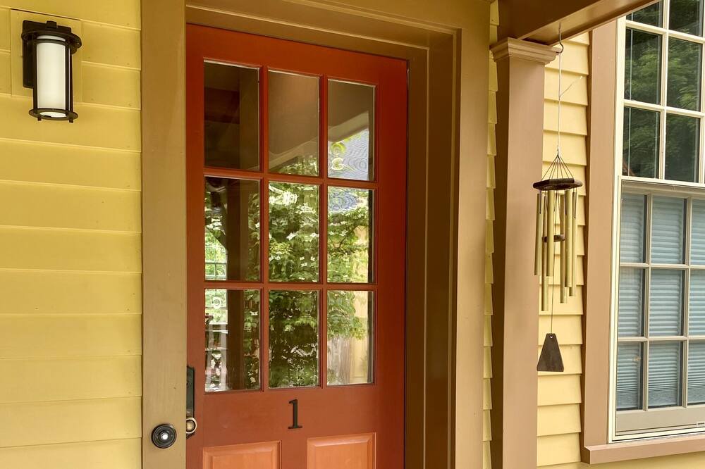 Photo of Others in South Lee