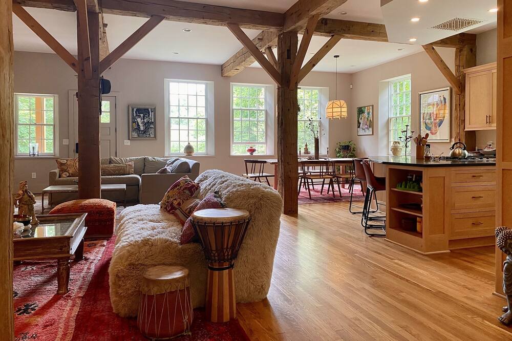 Photo of Bedroom in South Lee