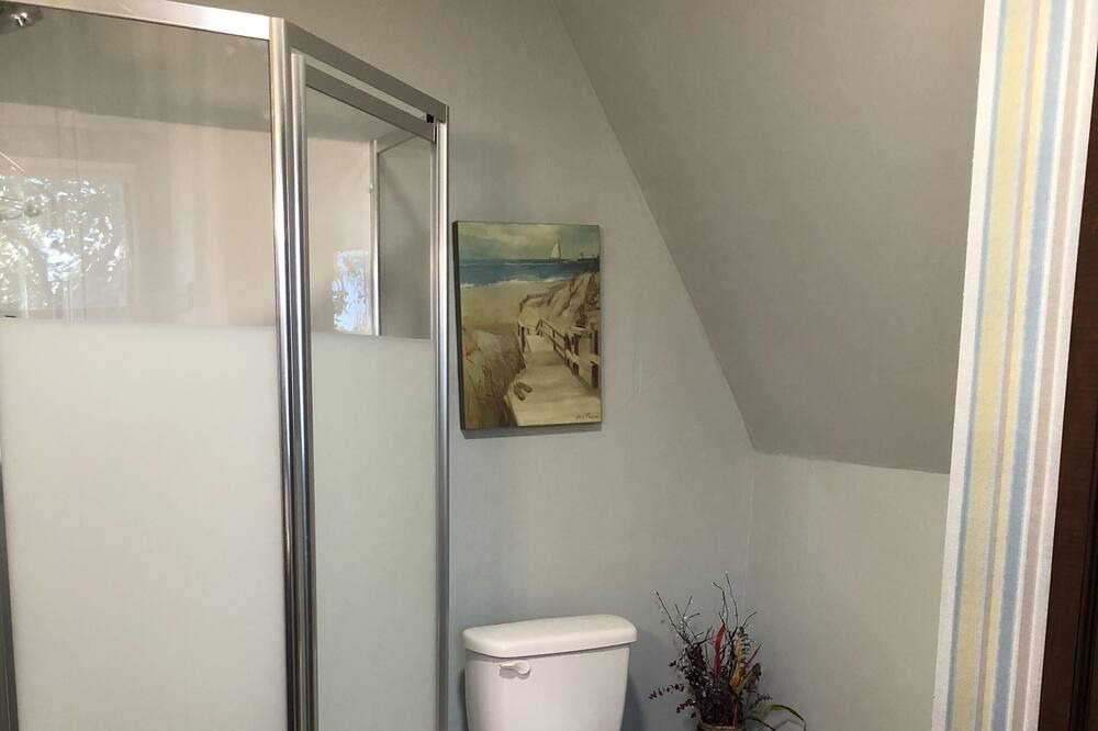 Photo of Bathroom in Anthony