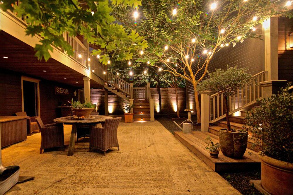 Photo of Outdoor in Houston Heights