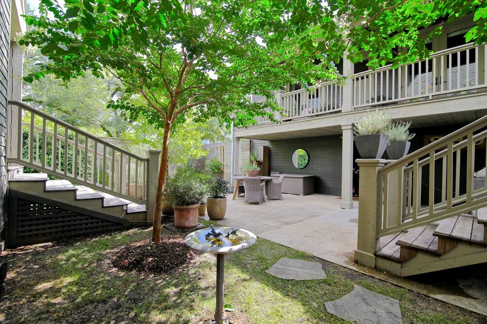 Photo of Outdoor in Houston Heights