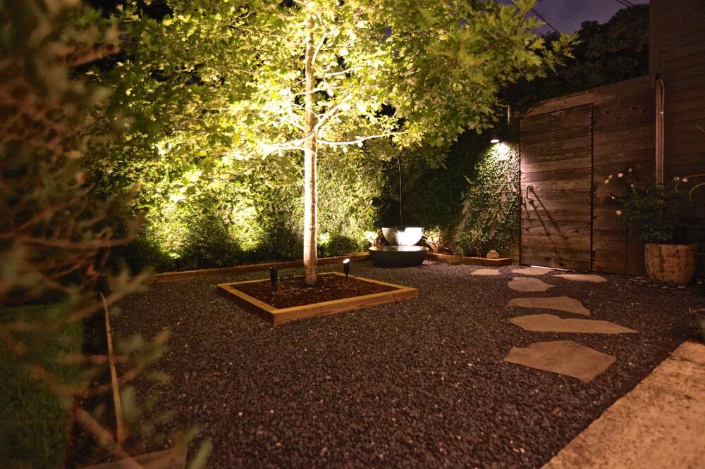 Photo of Outdoor in Houston Heights